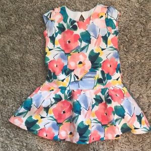 Gymboree spring dress w/key hole opening in back